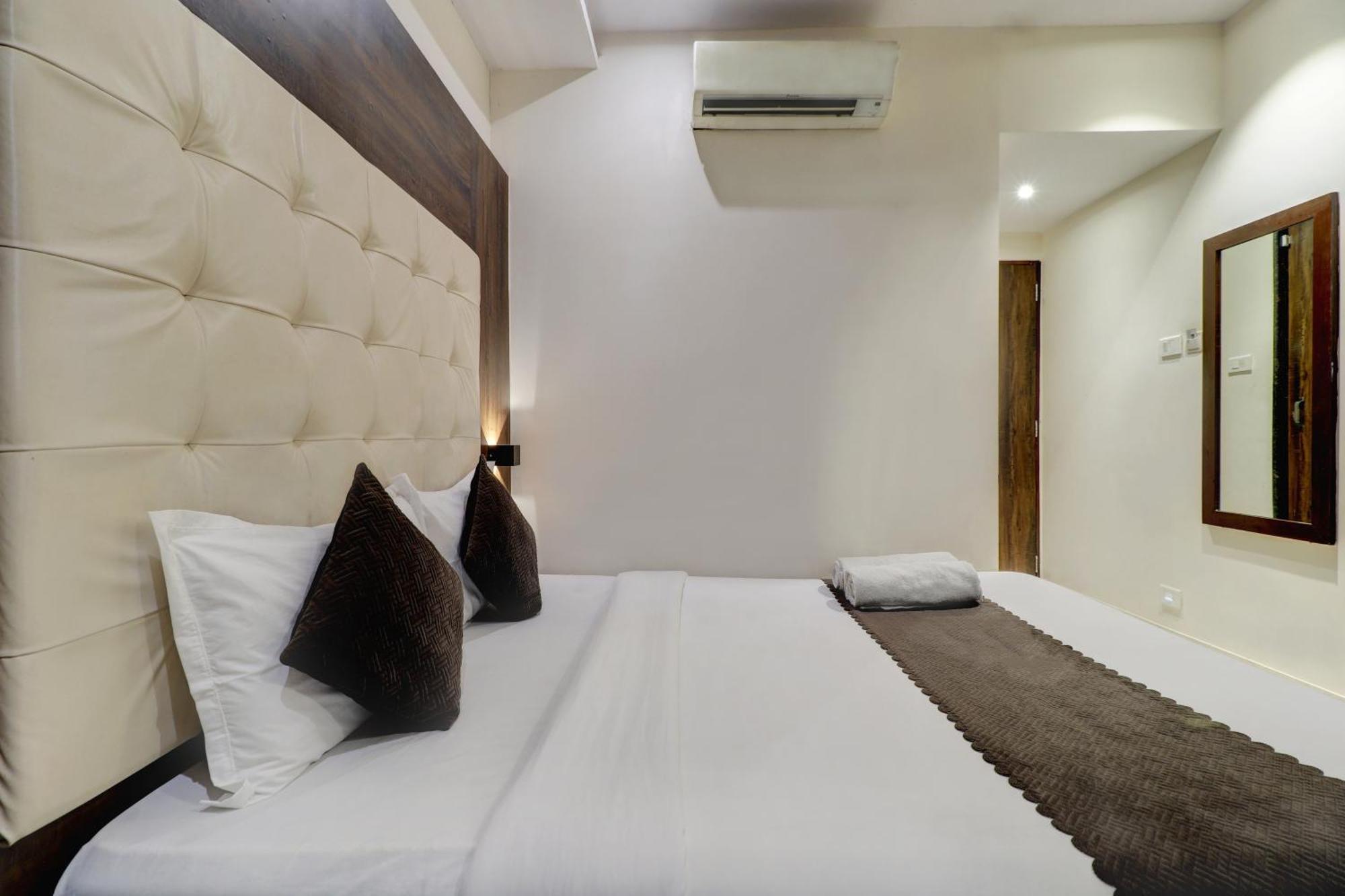 Hotel A. K. International - Fort Мумбаи Номер фото